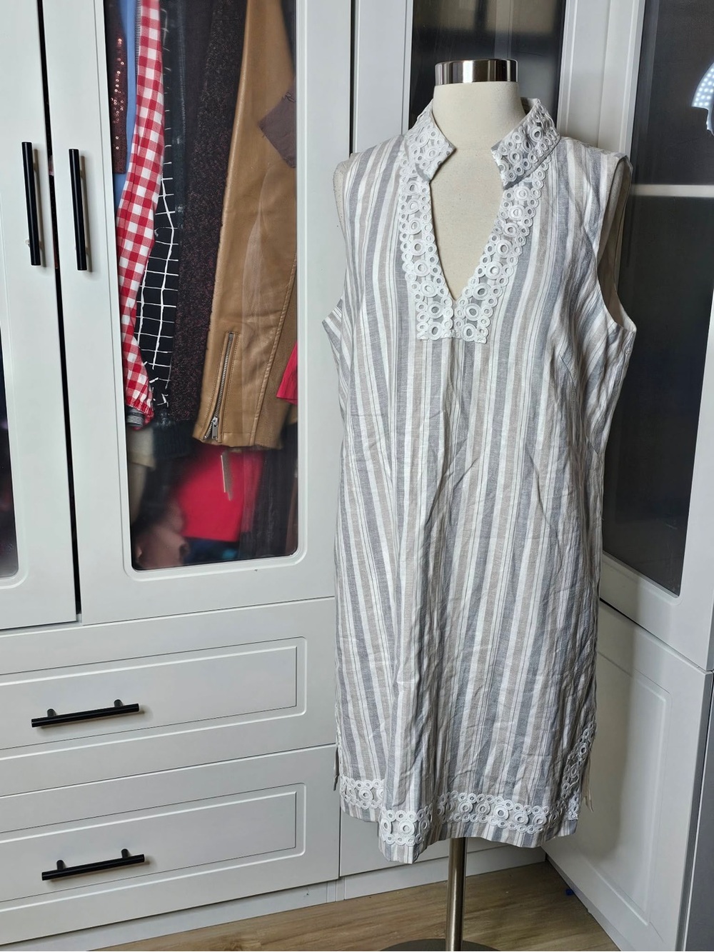 Eliza J Sleeveless Striped Linen-Blend Shift Dress with Eyelet Trim White & Gray